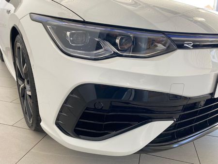 2025-Volkswagen-Golf-8-20-TSI-R-DSG_6