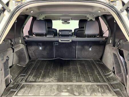 2018-Land-Rover-Discovery-30-TD6-SE_14