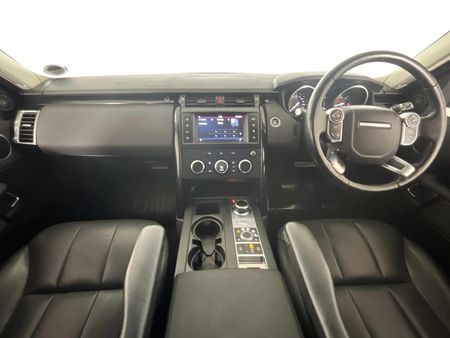 2018-Land-Rover-Discovery-30-TD6-SE_1