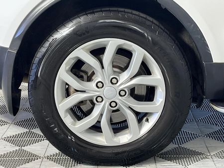 2018-Land-Rover-Discovery-30-TD6-SE_7