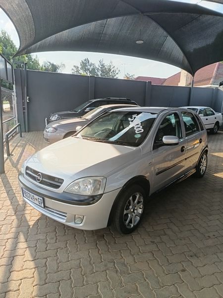 2003-Opel-Corsa-16-Sport_2