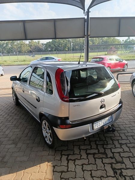 2003-Opel-Corsa-16-Sport_4