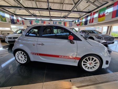 2013-Abarth-500-essesse_2