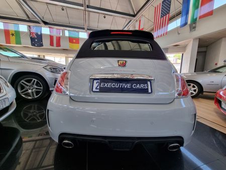 2013-Abarth-500-essesse_4