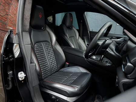 2021-Maserati-Levante-Trofeo_13