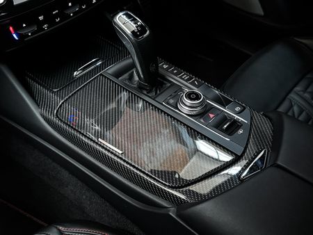 2021-Maserati-Levante-Trofeo_23
