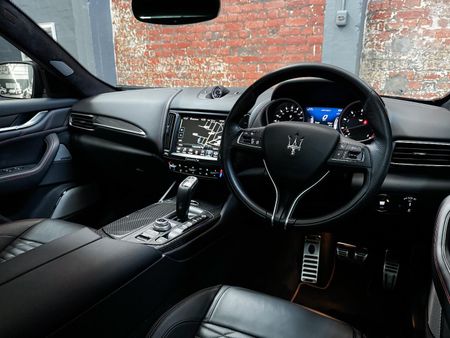 2021-Maserati-Levante-Trofeo_26