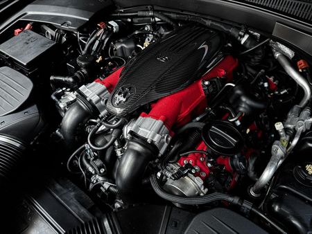 2021-Maserati-Levante-Trofeo_28