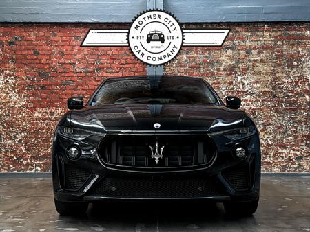 2021-Maserati-Levante-Trofeo_4