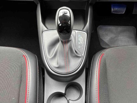 2025-Hyundai-Grand-i10-12-Fluid-Sedan-Auto_18