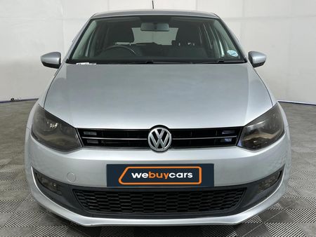 2012-Volkswagen-Polo-16-TDI-Comfortline-5-dr_14