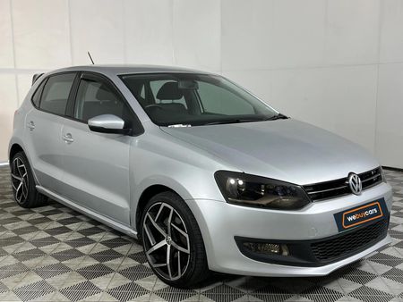 2012-Volkswagen-Polo-16-TDI-Comfortline-5-dr_15