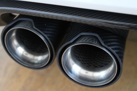 2016-BMW-M3-M3-M-DCT-F80_10