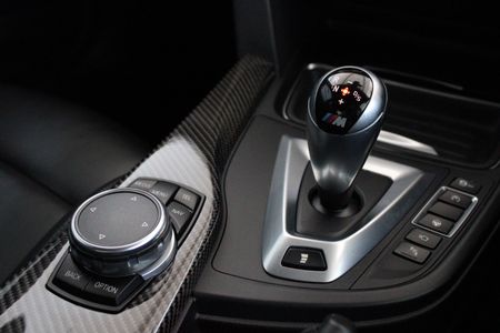 2016-BMW-M3-M3-M-DCT-F80_25