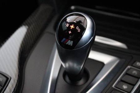 2016-BMW-M3-M3-M-DCT-F80_27