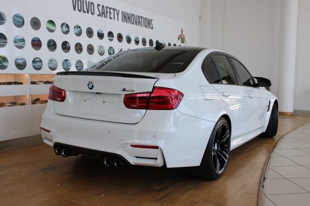 2016-BMW-M3-M3-M-DCT-F80_5