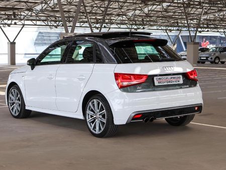 2014-Audi-A1-Sportback-14-TFSI-Ambition-S-Line-Auto-136kW_10