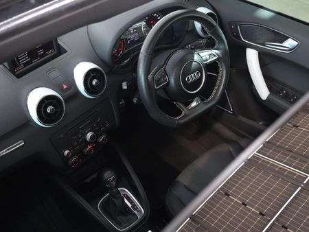 2014-Audi-A1-Sportback-14-TFSI-Ambition-S-Line-Auto-136kW_23