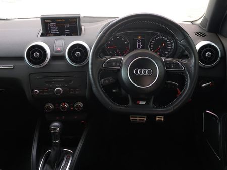 2014-Audi-A1-Sportback-14-TFSI-Ambition-S-Line-Auto-136kW_24