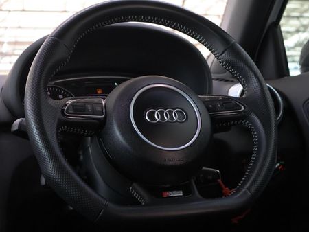 2014-Audi-A1-Sportback-14-TFSI-Ambition-S-Line-Auto-136kW_26