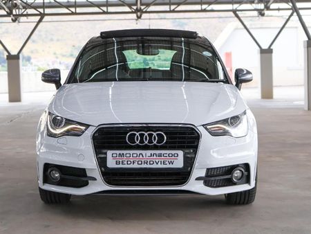 2014-Audi-A1-Sportback-14-TFSI-Ambition-S-Line-Auto-136kW_4