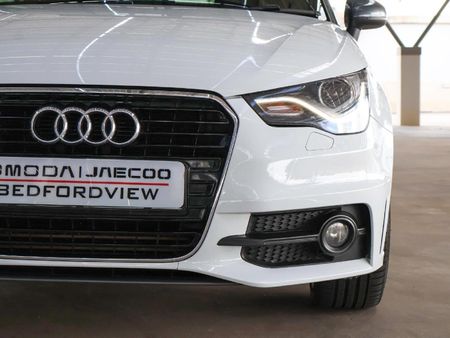 2014-Audi-A1-Sportback-14-TFSI-Ambition-S-Line-Auto-136kW_6