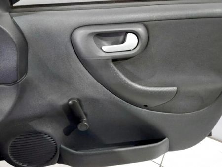 2006-Opel-Corsa-Utility-14i_17