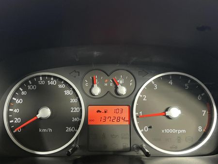 2005-Hyundai-Tiburon-27-V6_2