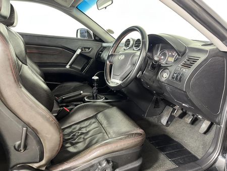 2005-Hyundai-Tiburon-27-V6_8