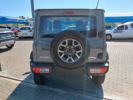 2026-Suzuki-Jimny-15-GLX_6