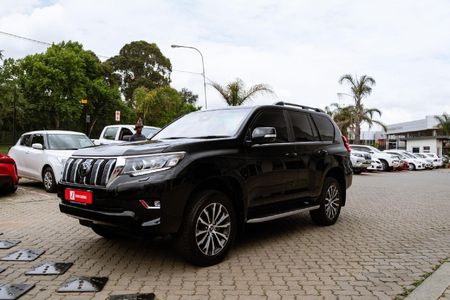 2023-Toyota-Land-Cruiser-Prado-28-GD-VX-L-Auto_9
