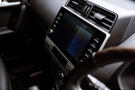 2023-Toyota-Land-Cruiser-Prado-28-GD-VX-L-Auto_14