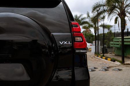 2023-Toyota-Land-Cruiser-Prado-28-GD-VX-L-Auto_7