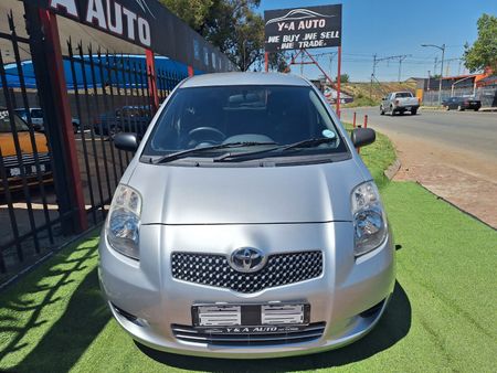 2006-Toyota-Yaris-T3-5-dr_1