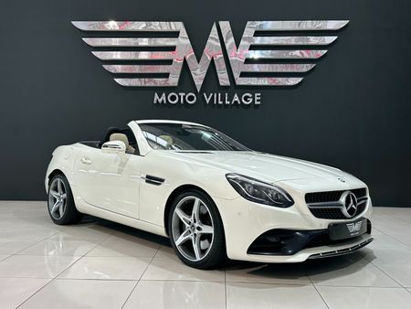 2017-Mercedes-Benz-SLC-300-Auto_0