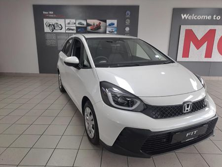 2025-Honda-Fit-15-Comfort_2