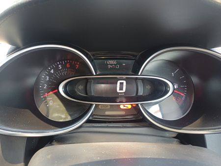 2019-Renault-Clio-IV-900T-Expression-5-dr-66kW_10