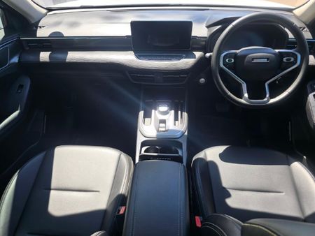 2024-Haval-Jolion-15-Hybrid-Luxury-DHT_18