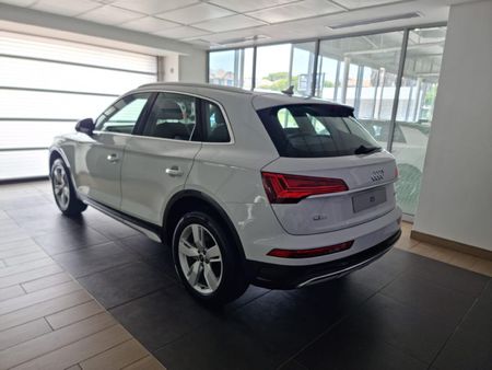 2025-Audi-Q5-40-TDI-quattro-Advanced-Auto_3