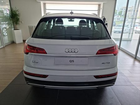 2025-Audi-Q5-40-TDI-quattro-Advanced-Auto_4