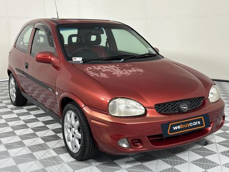2002-Opel-Corsa-16-GSi-Ltd_14