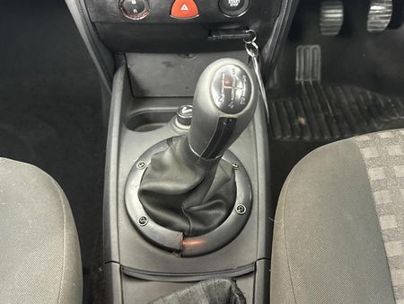 2007-Renault-Megane-II-16-Sedan-Authentique_9