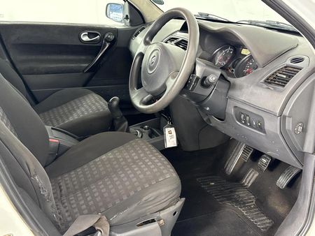 2007-Renault-Megane-II-16-Sedan-Authentique_8