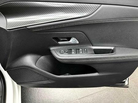 2022-Opel-Mokka-12T-GS-Auto_12