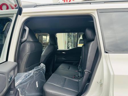 2026-Toyota-Land-Cruiser-Prado-TX-28GD-Auto_9
