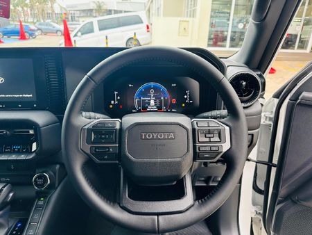 2026-Toyota-Land-Cruiser-Prado-TX-28GD-Auto_6