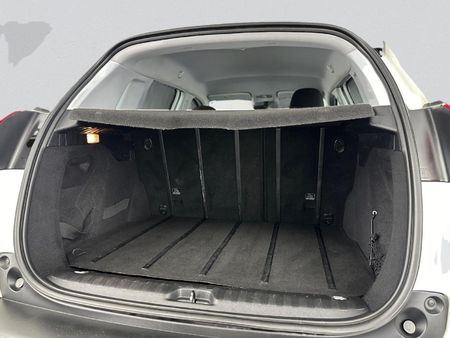 2015-Peugeot-2008-16-VTi-Active_15