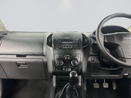 2022-Isuzu-D-Max-250-HO-Hi-Rider-Double-Cab_11