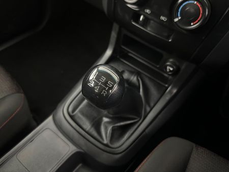 2022-Isuzu-D-Max-250-HO-Hi-Rider-Double-Cab_6