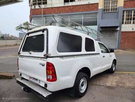 2009-Toyota-Hilux-20-VVTi-Single-Cab_6